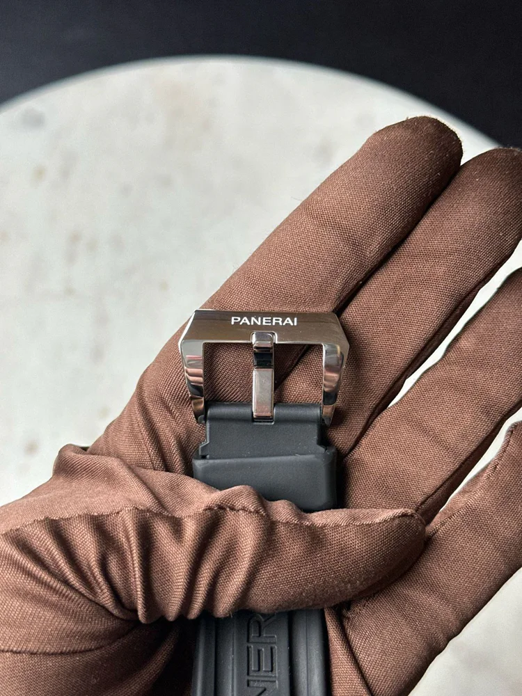 Panerai Luminor Base Box & Papers 2012